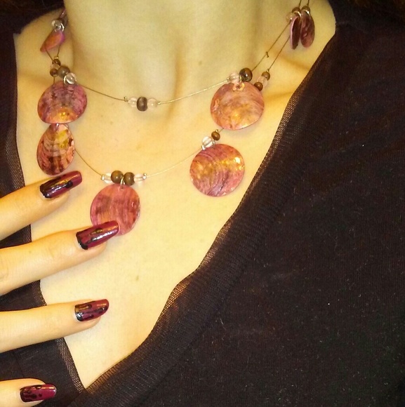 🐚Mother Pearl Pink Seashell Necklace - Picture 1 of 5